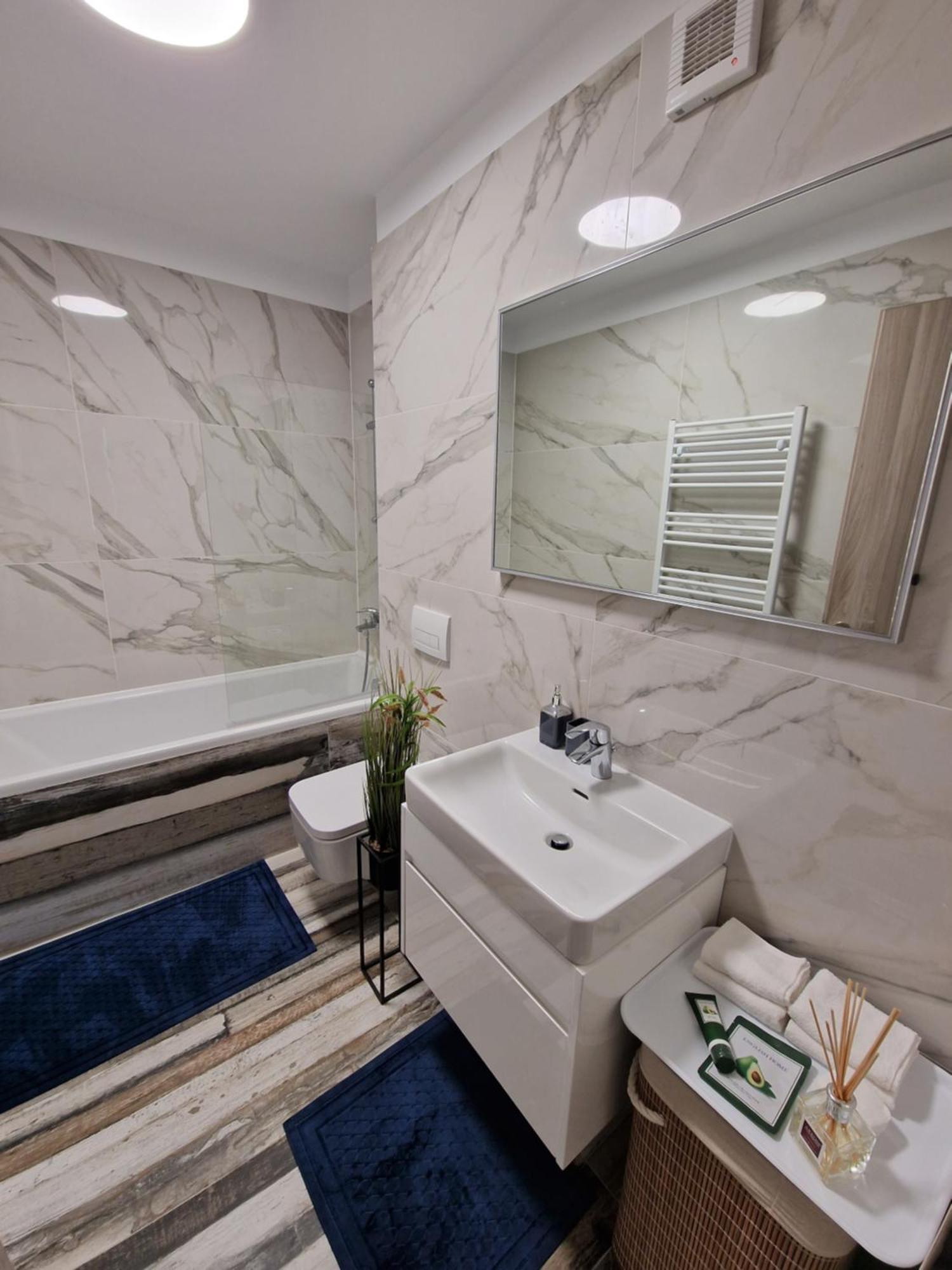 M&A Apartment ブラショフ 部屋 写真